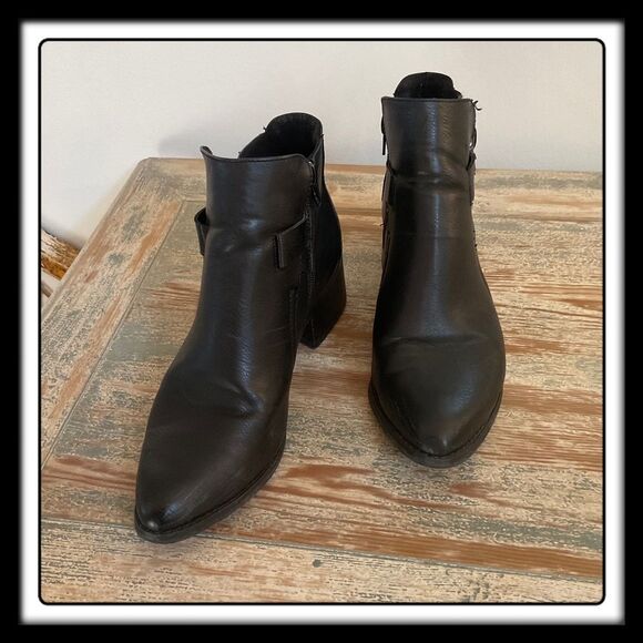 MIA Ankle Boots Black Size 7.5 - Picture 2 of 9
